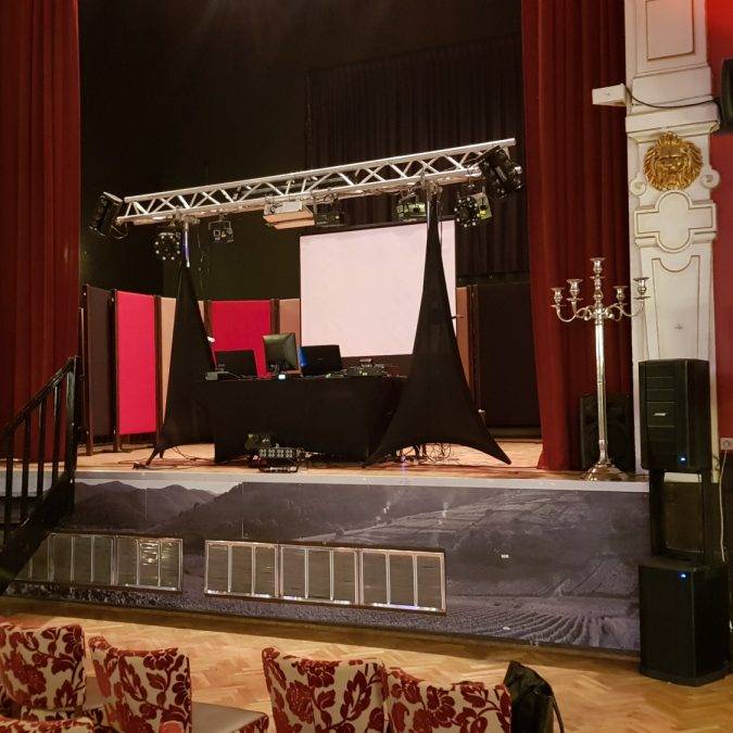 TRAITEUR3 675X675 | AZ Animations Animation de soirée Mulhouse/ Altkirch (68) Wittenheim 0